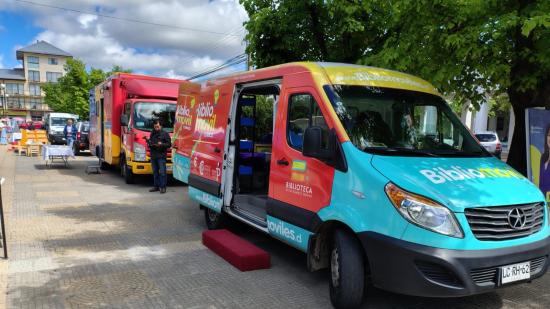 La Red regional de Bibliomóviles del Maule llevó su celebración a la ciudad de Cauquenes 